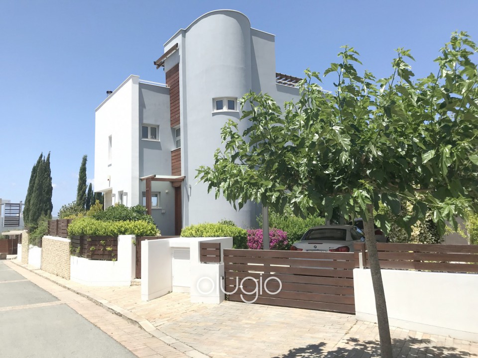 Detached Villa For Sale  in  Latchi