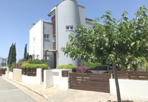Detached Villa For Sale  in  Latchi