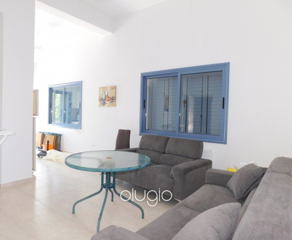 Detached Villa For Sale  in  Chloraka