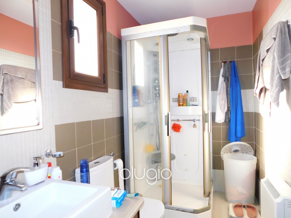 Detached Villa For Sale  in  Koloni
