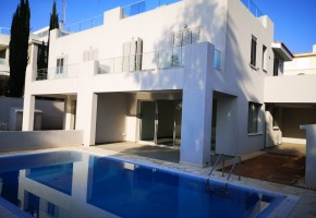 Semi Detached Villa For Sale  in  Coral Bay