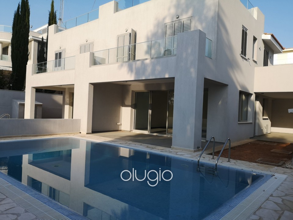 Semi Detached Villa For Sale  in  Coral Bay