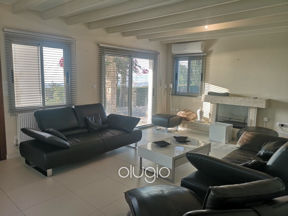Detached Villa For Sale  in  Kamares - Tala