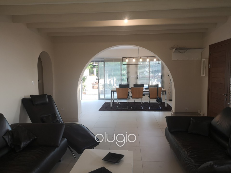 Detached Villa For Sale  in  Kamares - Tala