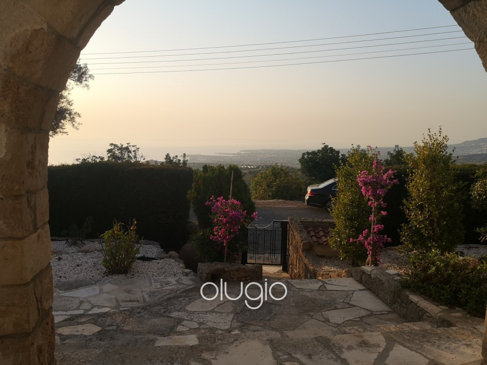 Detached Villa For Sale  in  Kamares - Tala