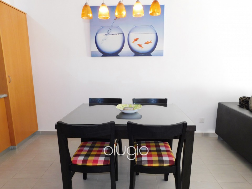 Town House For Sale  in  Universal