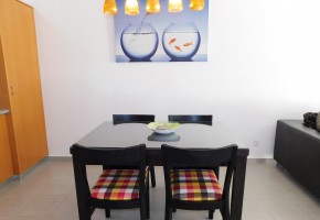 Town House For Sale  in  Universal