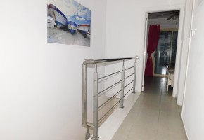 Town House For Sale  in  Universal