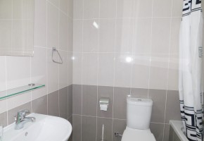 Town House For Sale  in  Universal