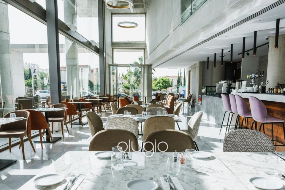 Town House For Sale  in  Universal