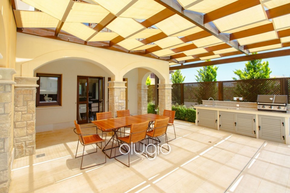 Detached Villa For Sale  in  Aphrodite Hills