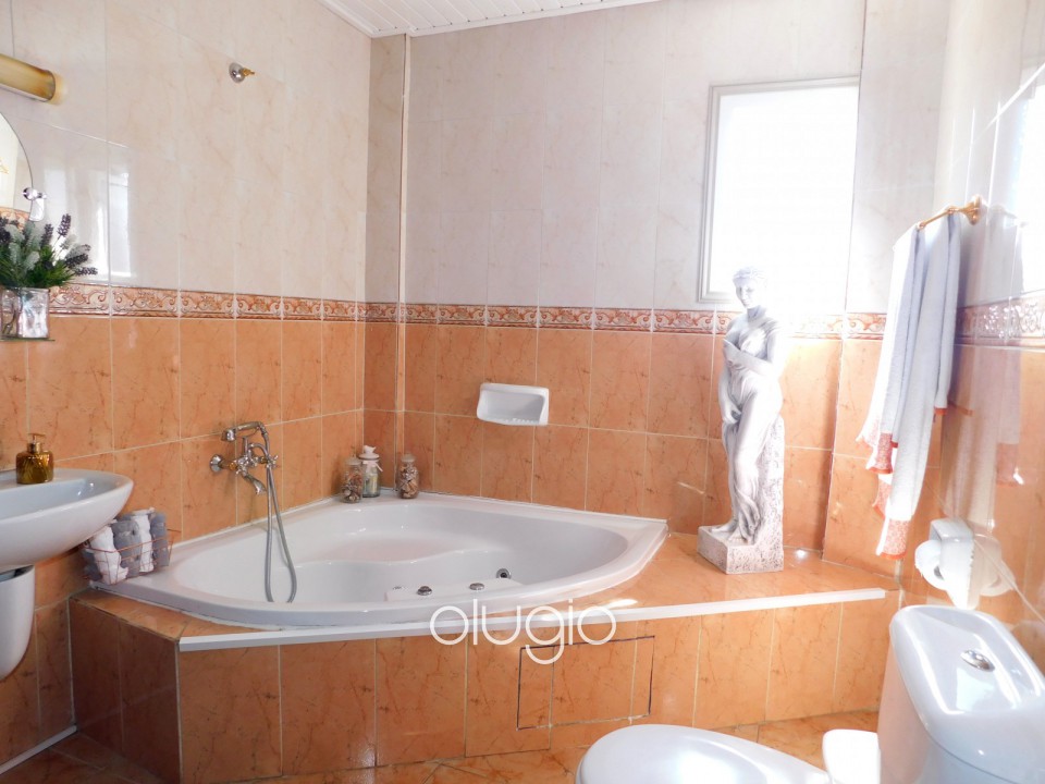 Detached Villa For Sale  in  Mesoyi