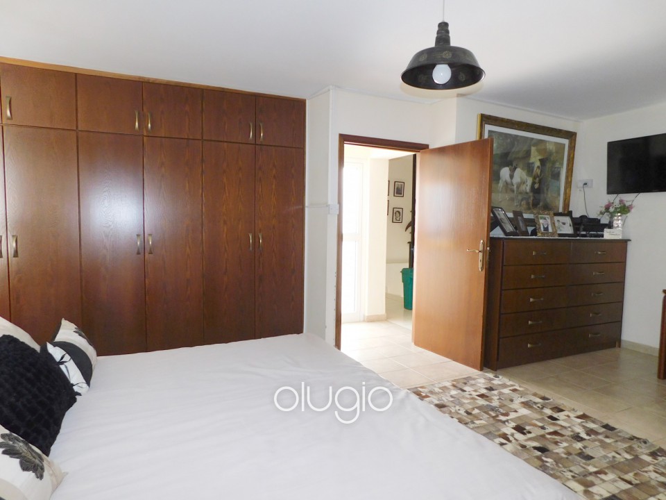 Detached Villa For Sale  in  Mesoyi