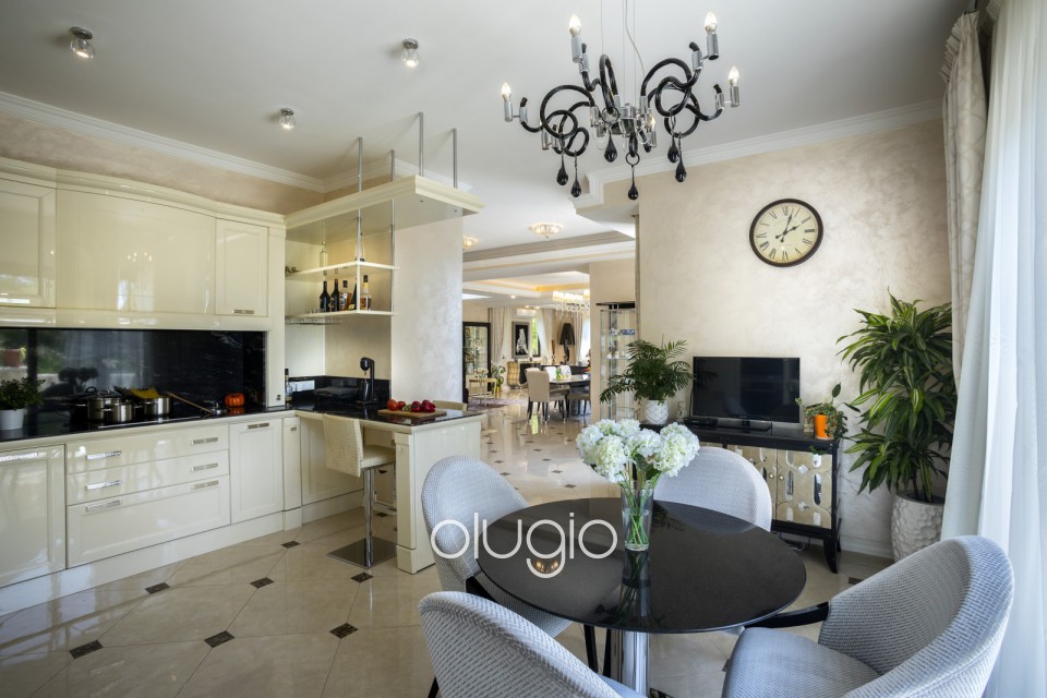 Detached Villa For Sale  in  Argaka