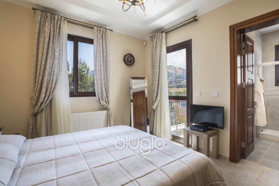 Detached Villa For Sale  in  Argaka