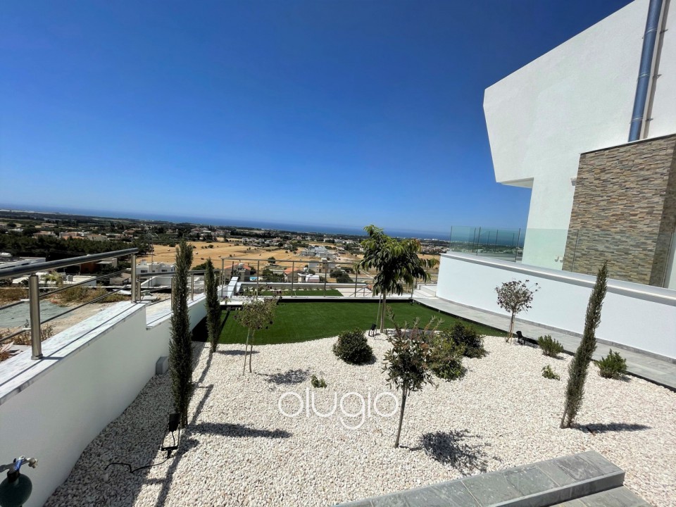 Detached Villa For Sale  in  Yeroskipou