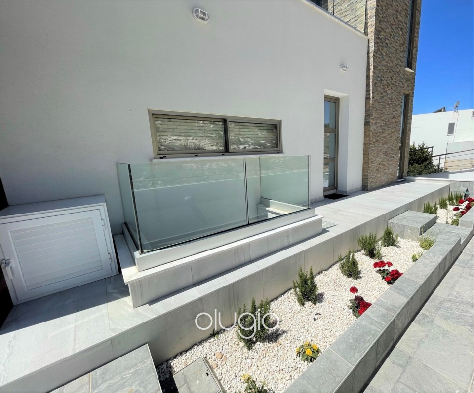 Detached Villa For Sale  in  Yeroskipou