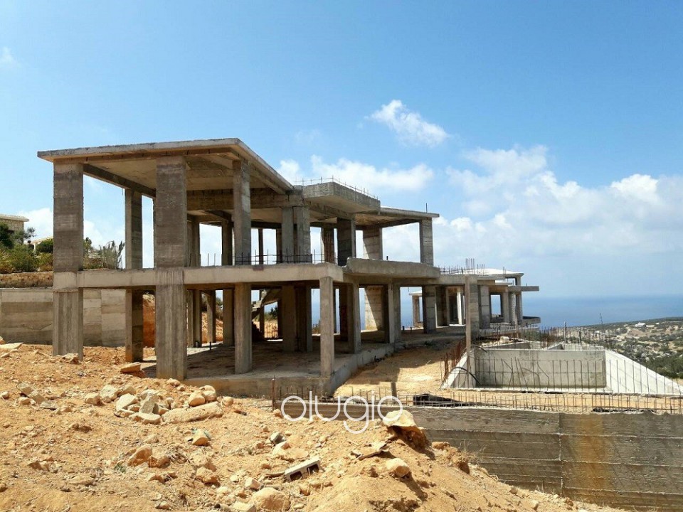 Detached Villa For Sale  in  Peyia