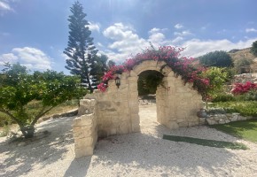 Bungalow For Sale  in  Armou