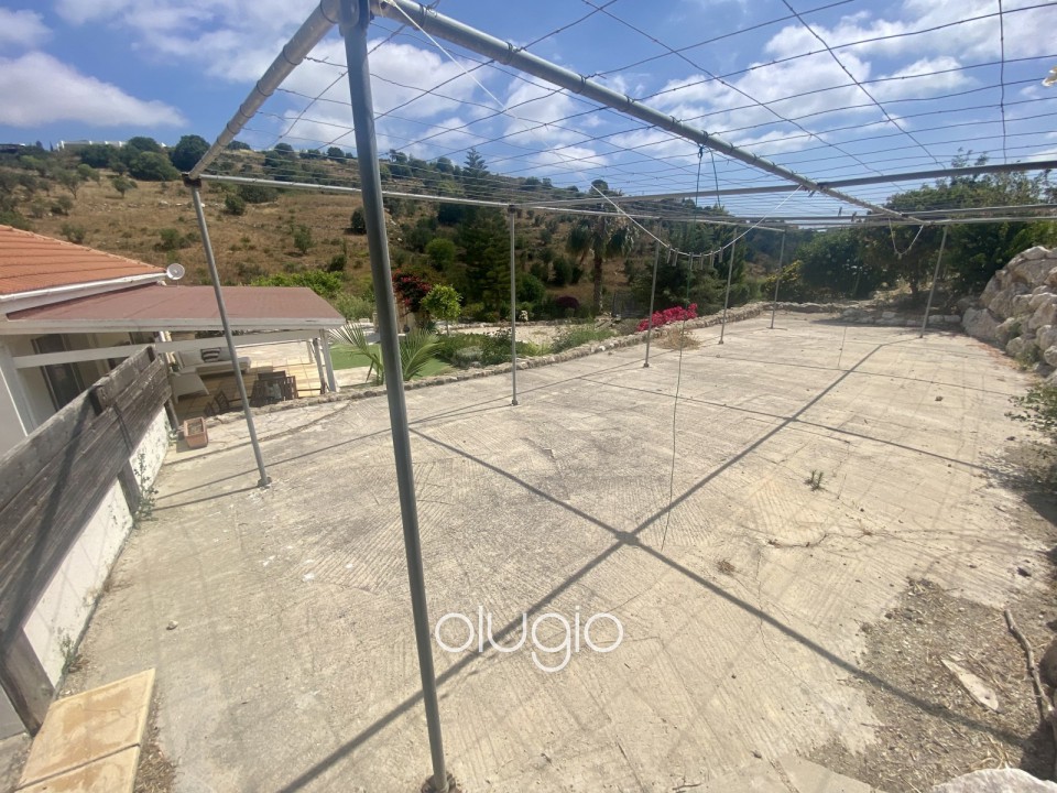 Bungalow For Sale  in  Armou