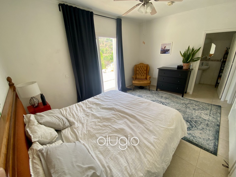 Bungalow For Sale  in  Armou