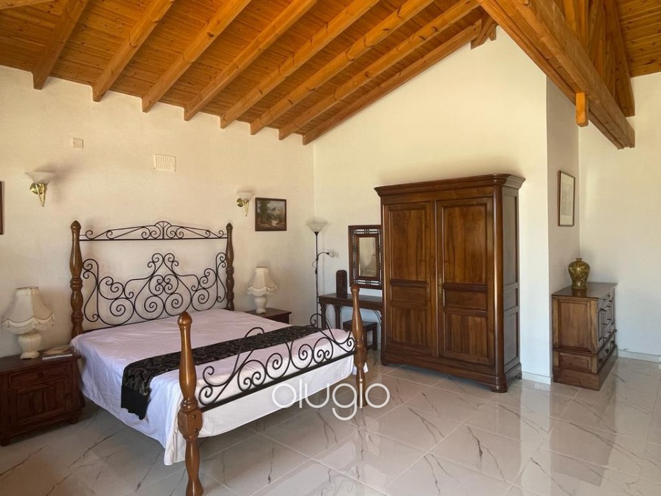 Bungalow For Sale  in  Armou