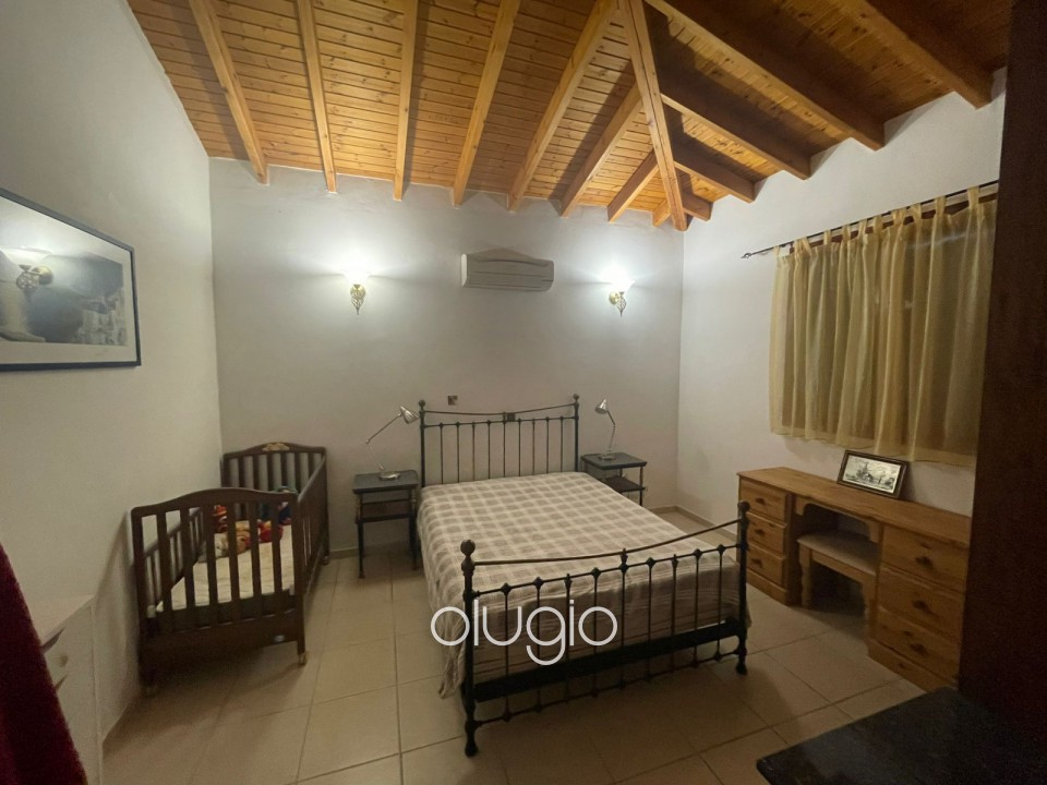 Bungalow For Sale  in  Armou