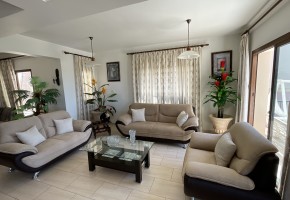 Detached Villa For Sale  in  Yeroskipou