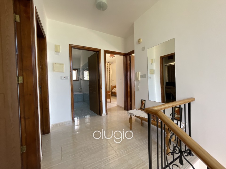 Detached Villa For Sale  in  Yeroskipou