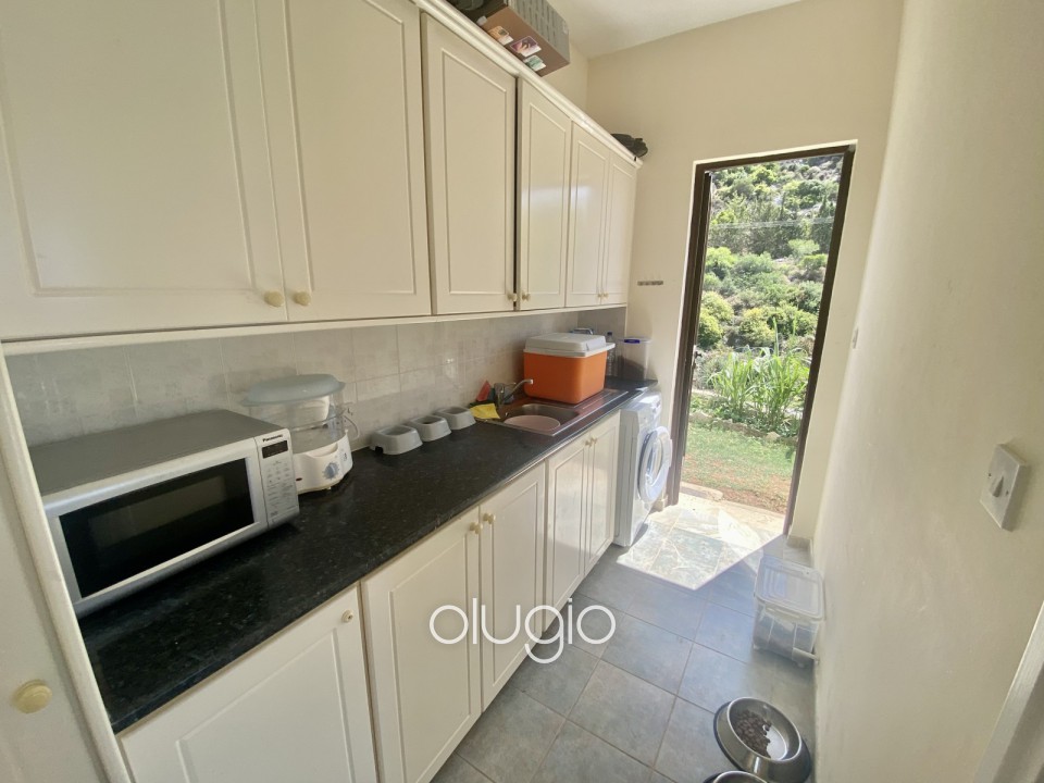 Detached Villa For Sale  in  Kamares - Tala
