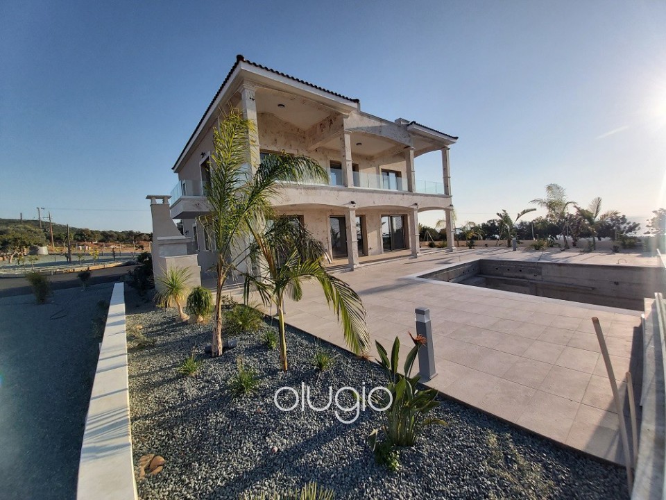 Detached Villa For Sale  in  Akamas