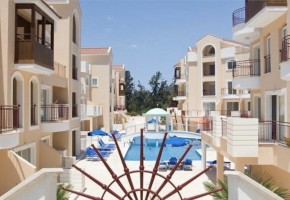 Town House For Sale  in  Universal