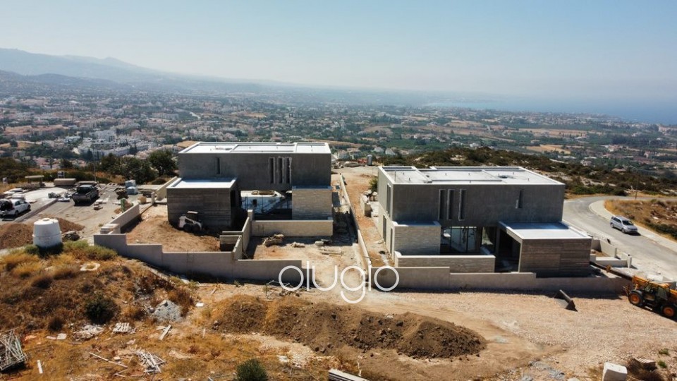 Detached Villa For Sale  in  Peyia