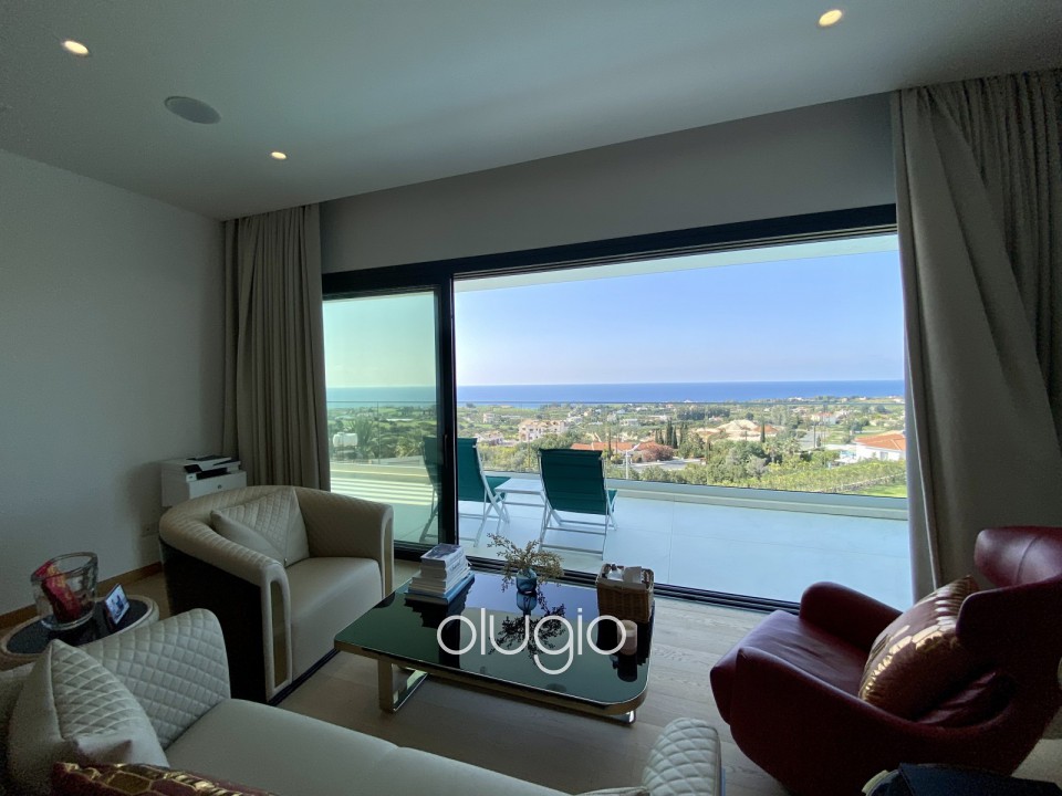 Detached Villa For Sale  in  Sea Caves - St.George