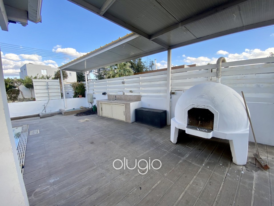 Detached Villa For Sale  in  Emba