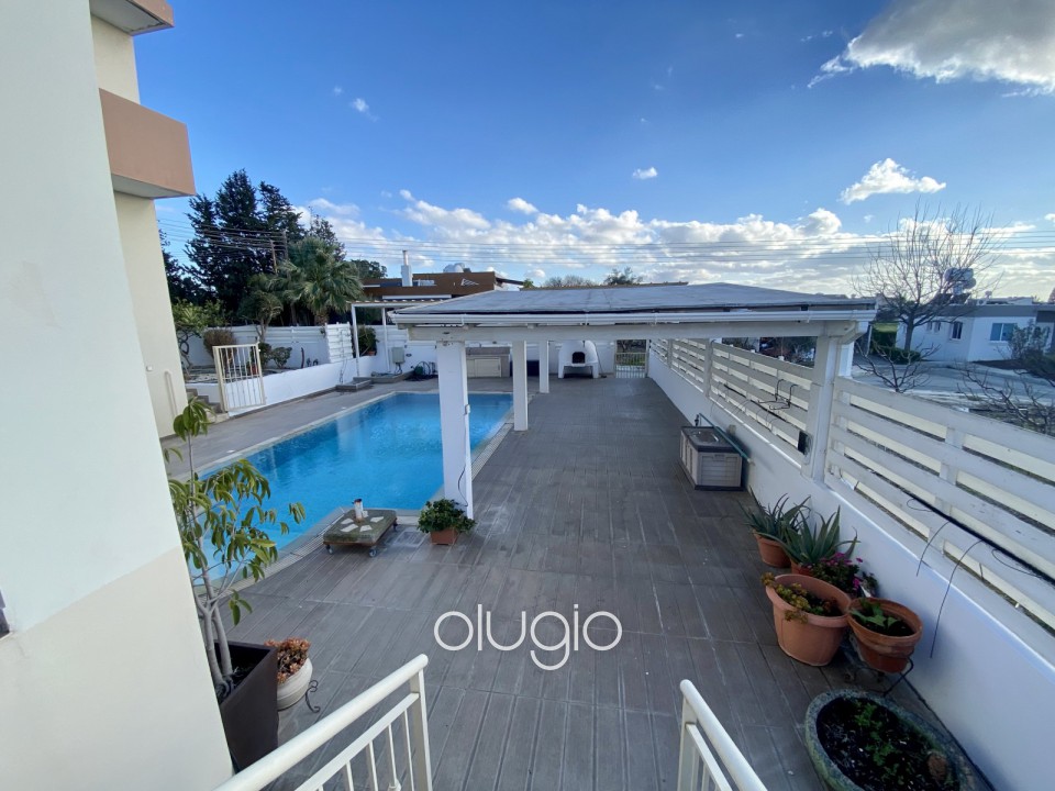 Detached Villa For Sale  in  Emba
