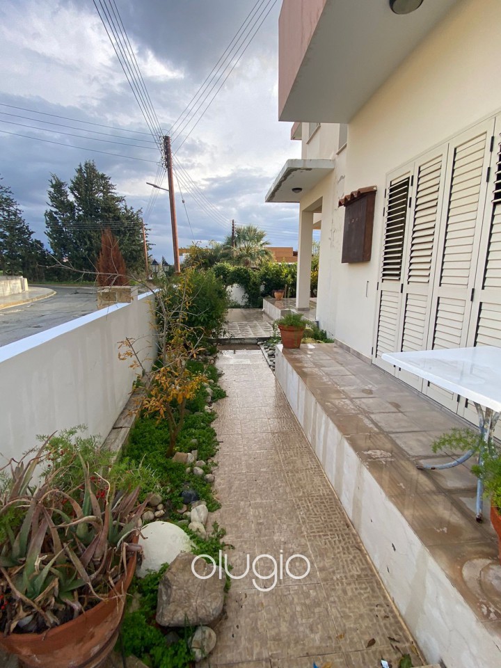 Detached Villa For Sale  in  Emba