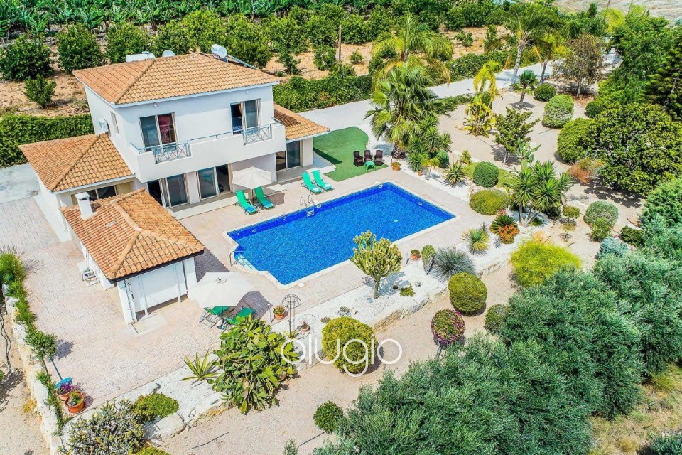 Detached Villa For Sale  in  Sea Caves - St.George