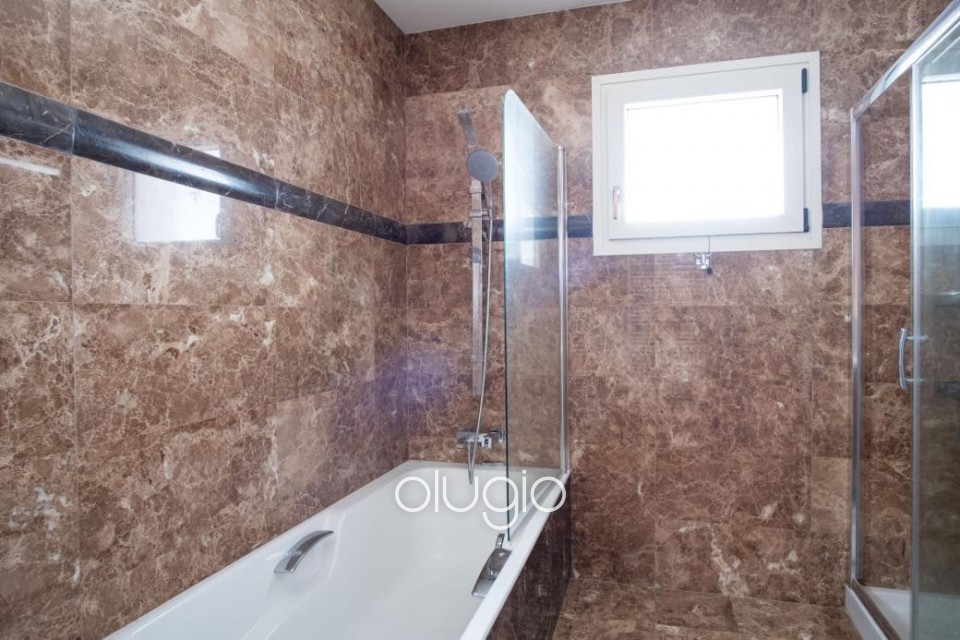 Detached Villa For Sale  in  Acheleia