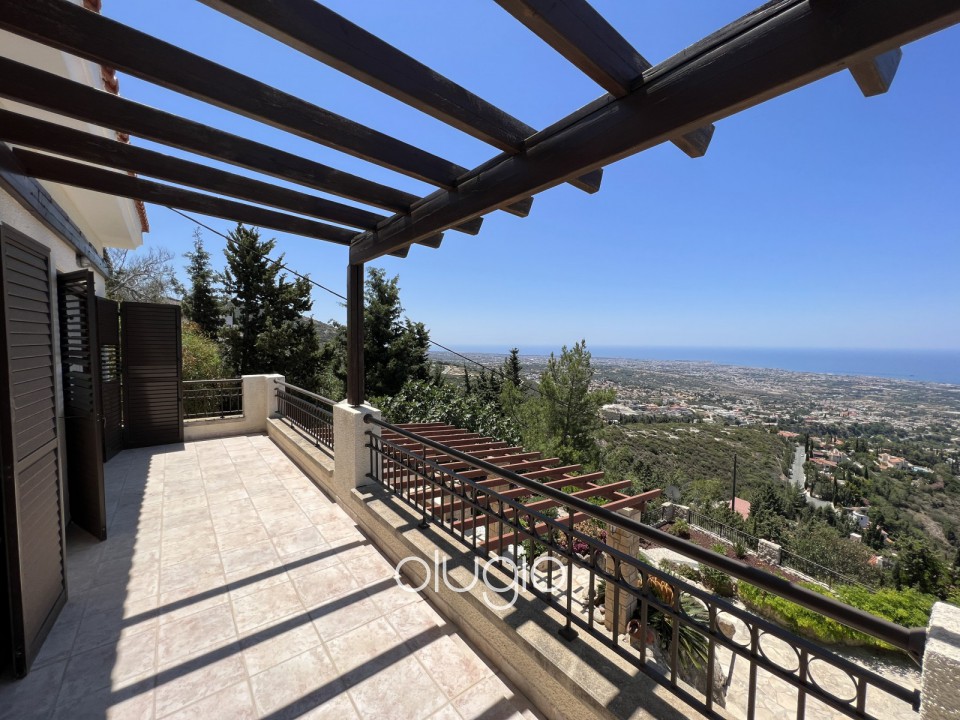 Detached Villa For Sale  in  Kamares - Tala