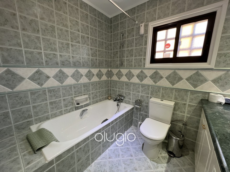 Detached Villa For Sale  in  Kamares - Tala