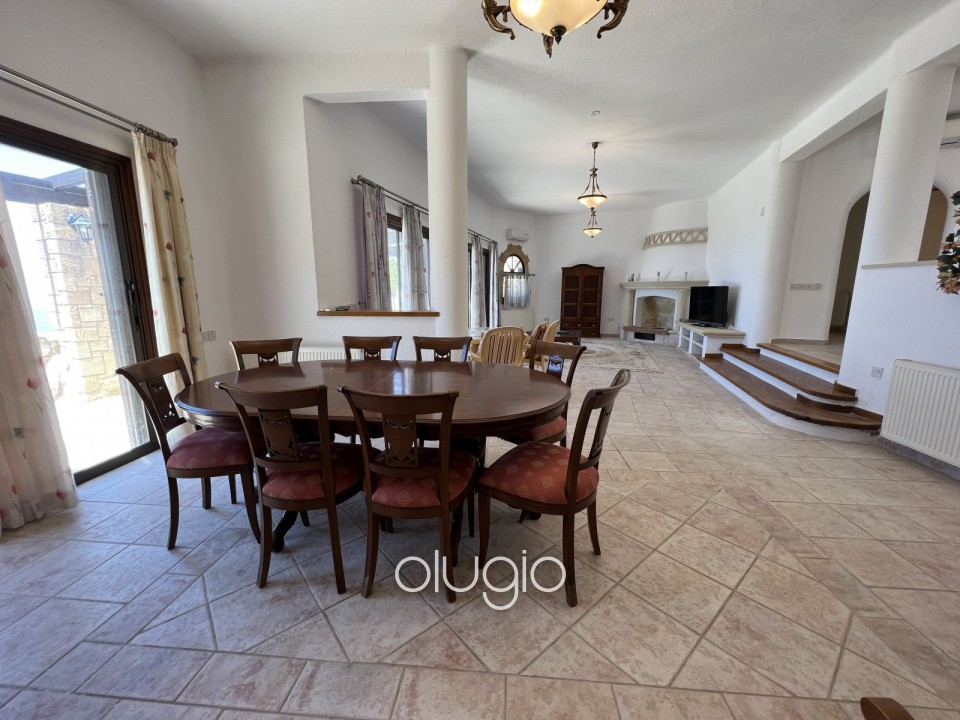 Detached Villa For Sale  in  Kamares - Tala