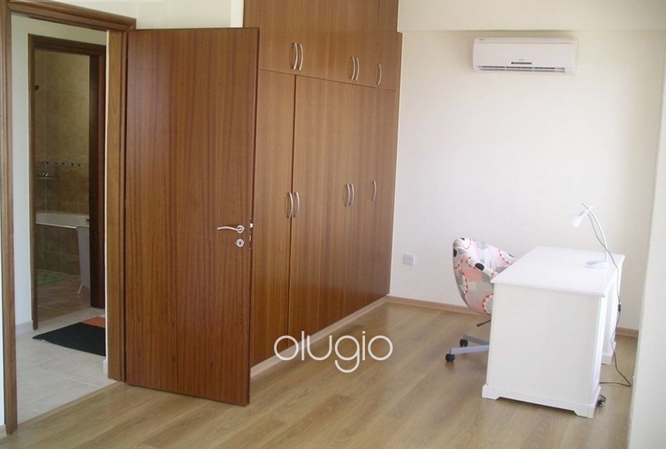 Detached Villa For Sale  in  Neo Chorio