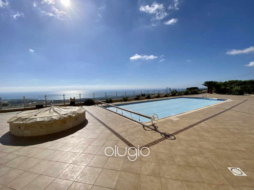 Detached Villa For Sale  in  Akoursos