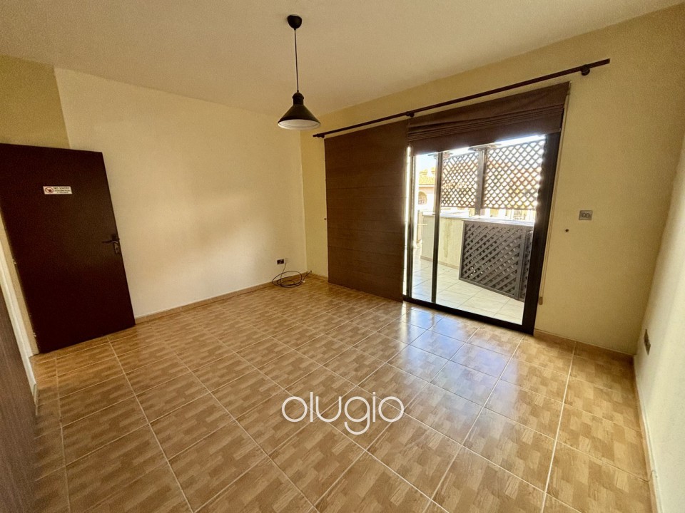 Penthouse For Sale  in  Kato Paphos