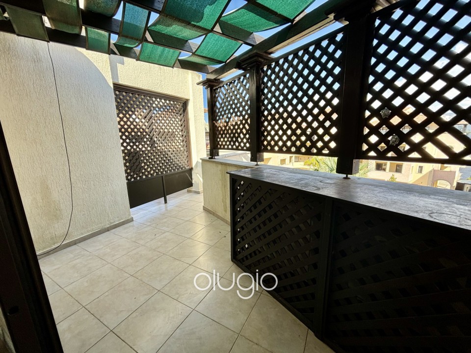 Penthouse For Sale  in  Kato Paphos