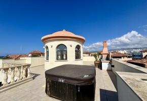 Penthouse For Sale  in  Kato Paphos