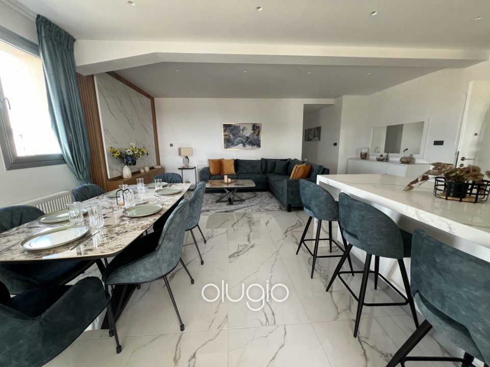 Penthouse For Sale  in  Universal