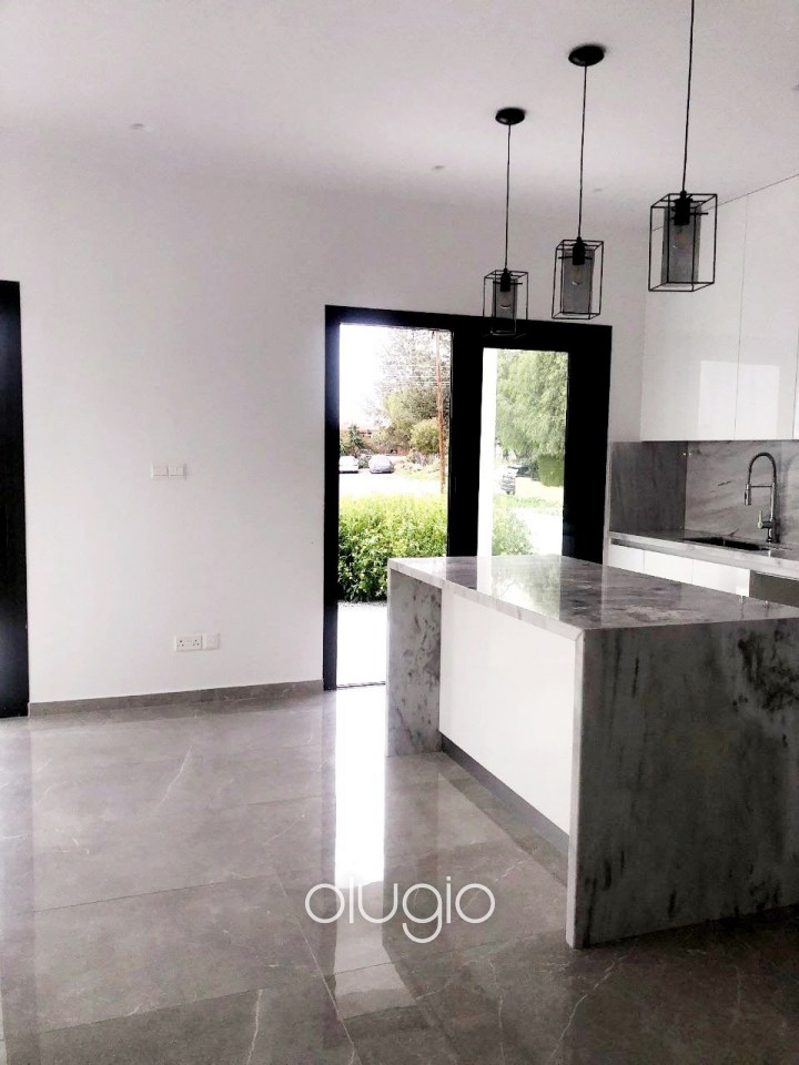 Detached Villa For Sale  in  Yeroskipou