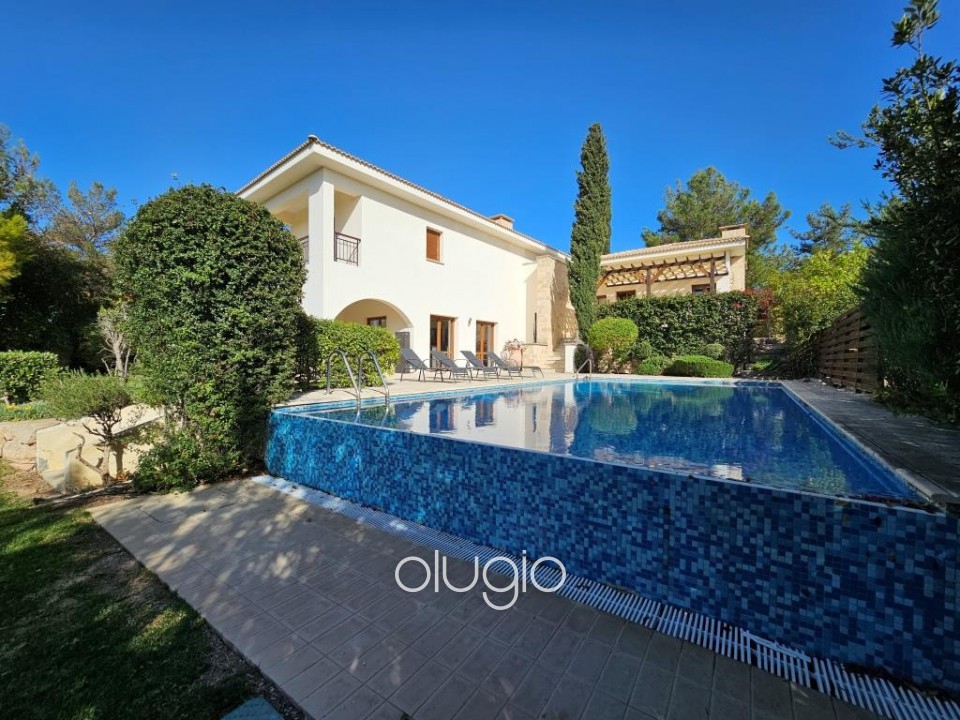 Detached Villa For Sale  in  Aphrodite Hills